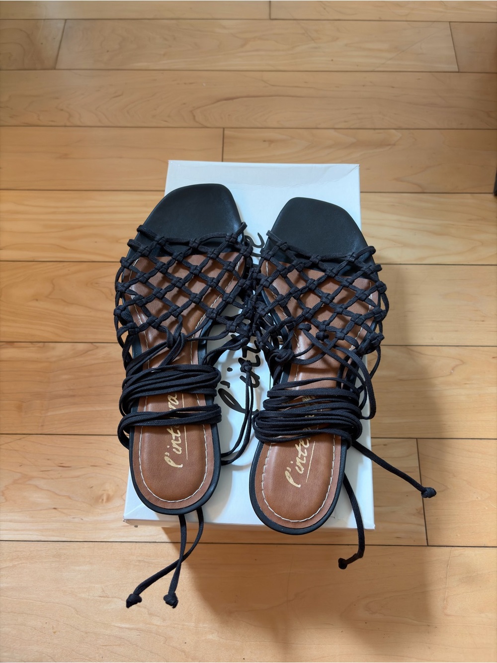 L'INTERVALLE Black Lace-Up Woven Sandals